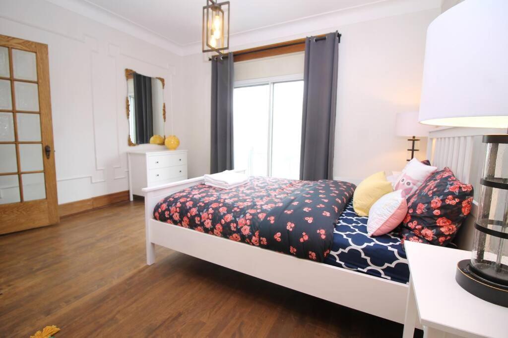 شقة Charm & Luxury Vacation Headquarters To Downtown! مونتريال المظهر الخارجي الصورة