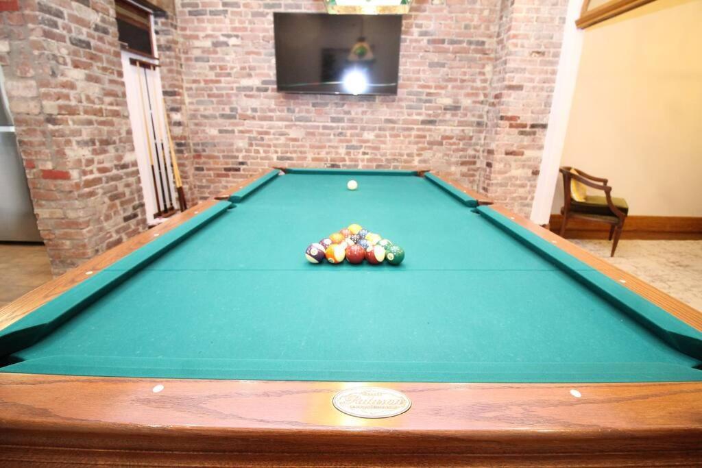 شقة Charm & Luxury Vacation Headquarters To Downtown! مونتريال المظهر الخارجي الصورة